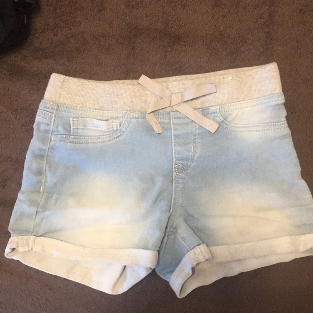 Black Daisy Shorts